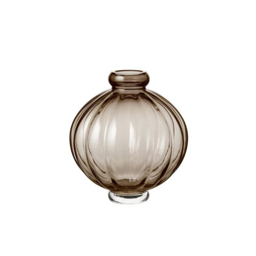 Louise Roe Balloon Vase 01 Smoke