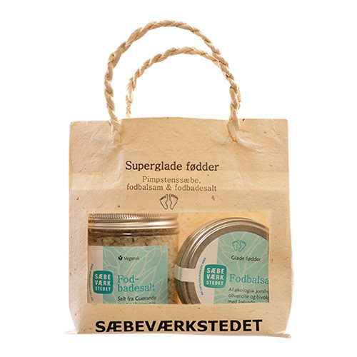 Superglade fødder gavepose. fodbadesalt, pimpstensæbe, fodbalsam