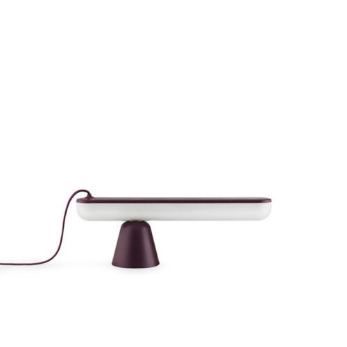 Normann Copenhagen Bordlampe Acrobat (Aubergine)