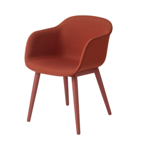 Muuto Fiber Chair Wood Base (Remix 643/Støvet Rød)