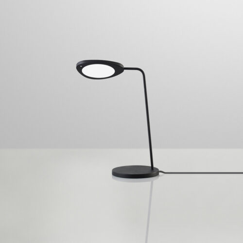 Muuto Leaf Lampe Bordlampe (Sort)