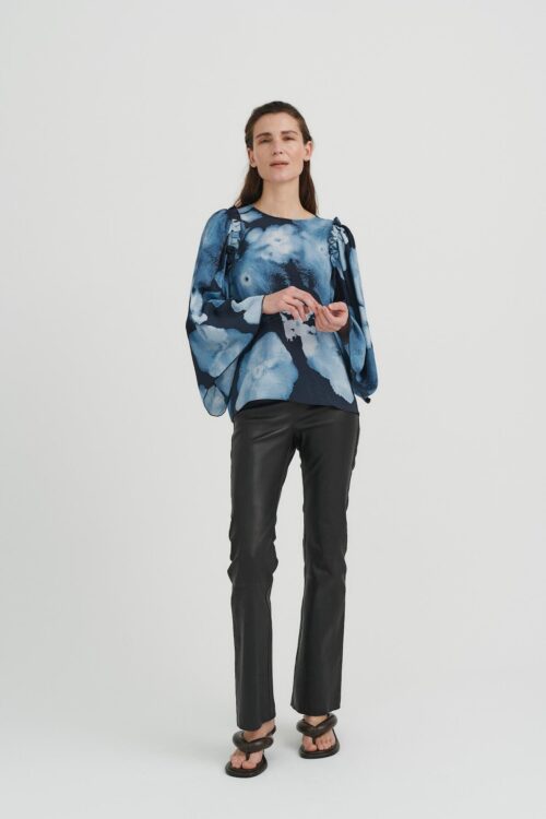 INWEAR AVENIW BLUSE 30106752 301059 (Marine Blue Big Flower, 38)
