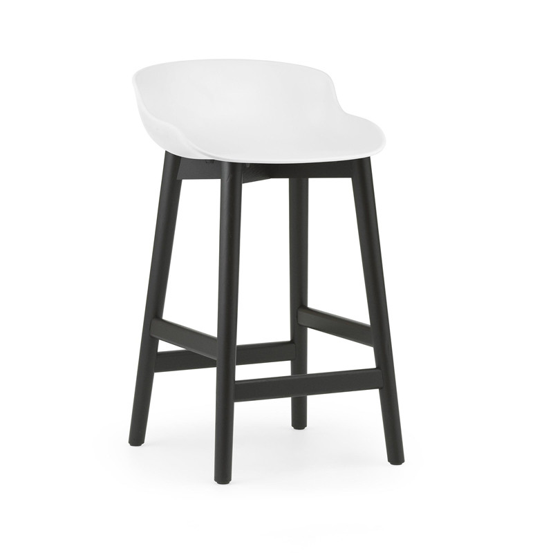 Normann Copenhagen Hyg barstol 65 cm sort eg/hvid