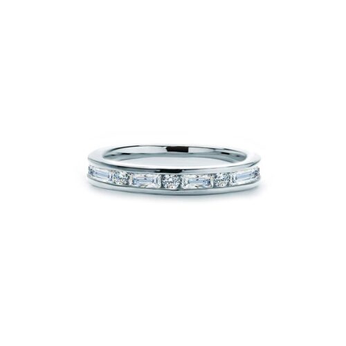 Oxford Silver Emerald & Round Cut Band Ring